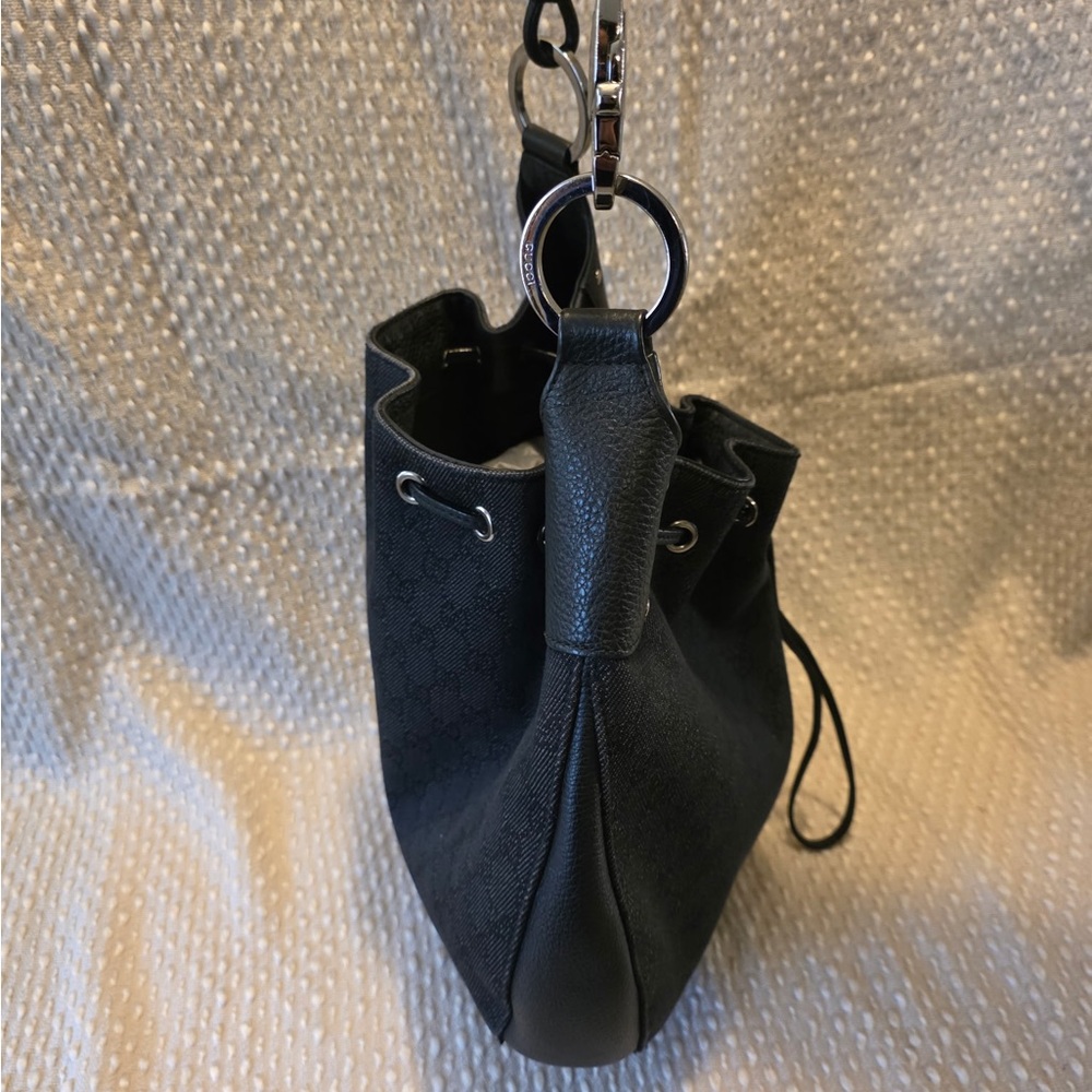 Authentic GUCCI black denim crescent shoulder bag - Picture 15 of 16